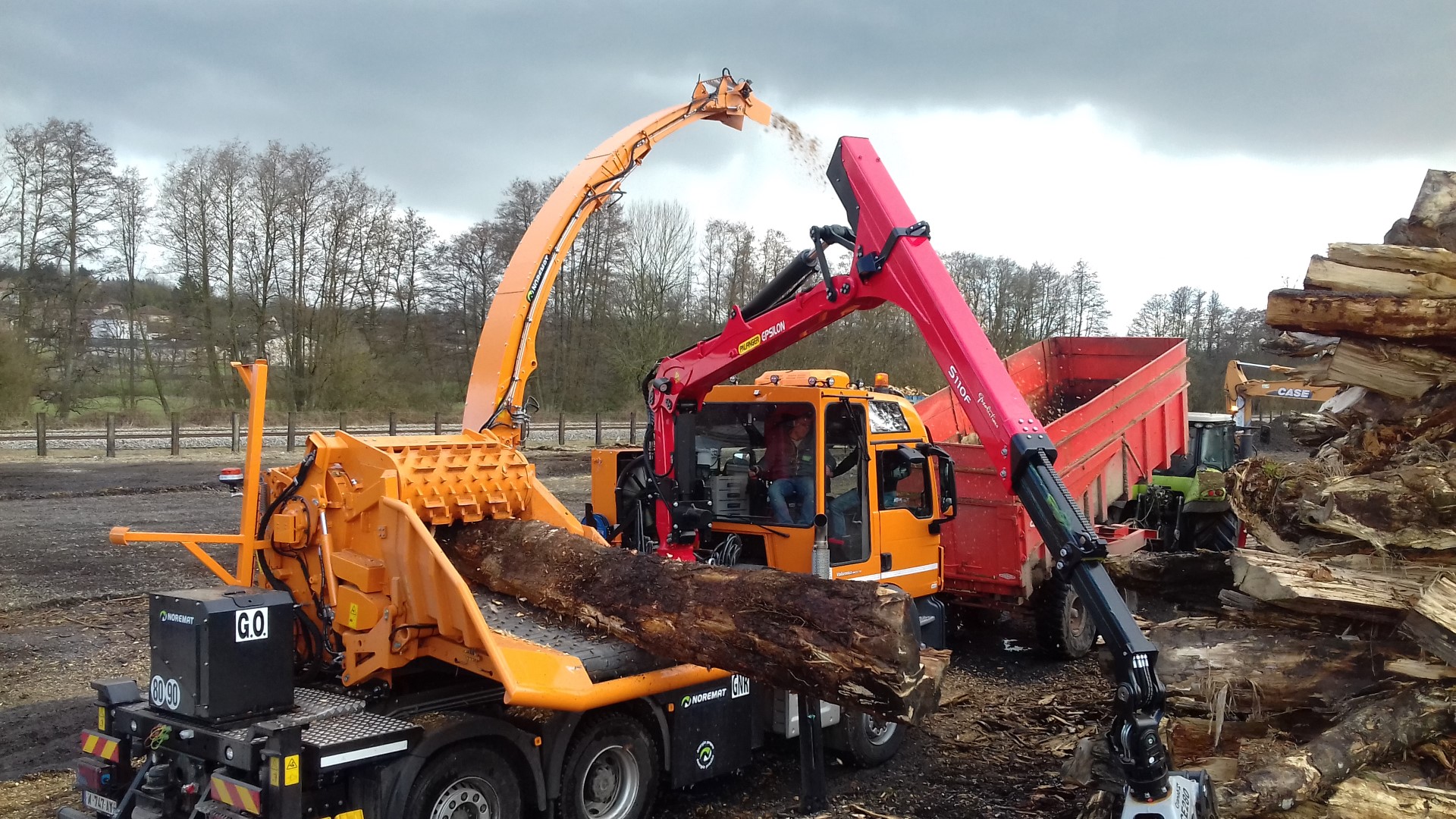 Déchiqueteuse sur camion Valormax Noremat Jenz 21